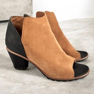 Sorel Nadia Tan and Black Leather Women's Ankle Open Toe Heeled Boots